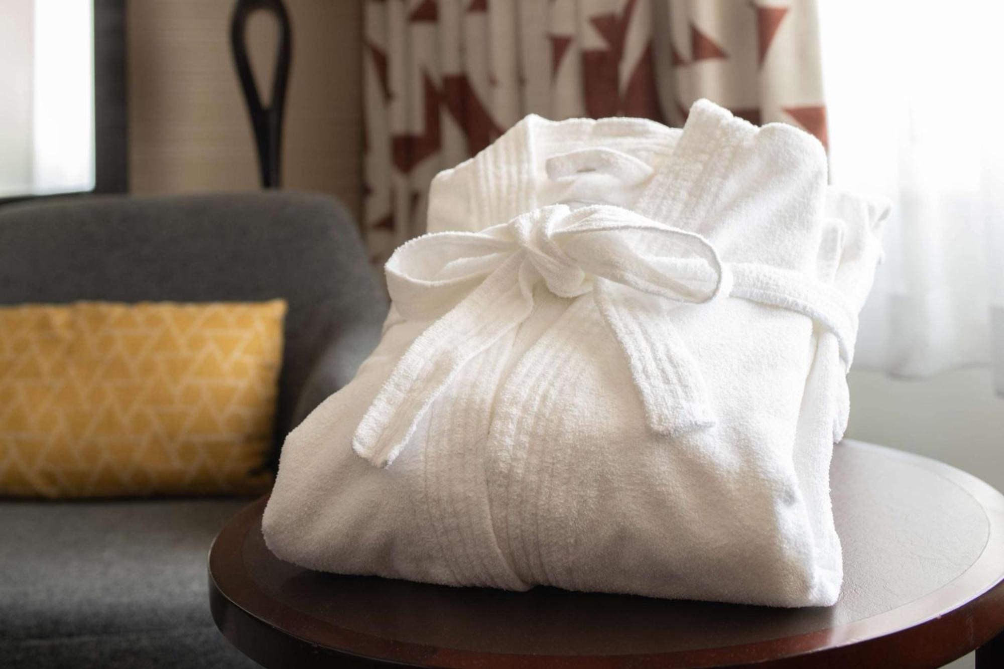 Doubletree By Hilton San Francisco Airport Hotel Бърлингейм Екстериор снимка