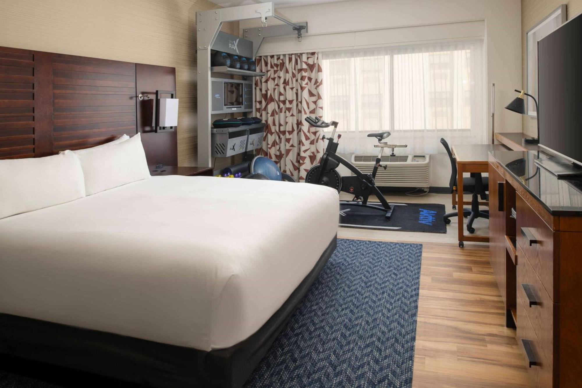 Doubletree By Hilton San Francisco Airport Hotel Бърлингейм Екстериор снимка